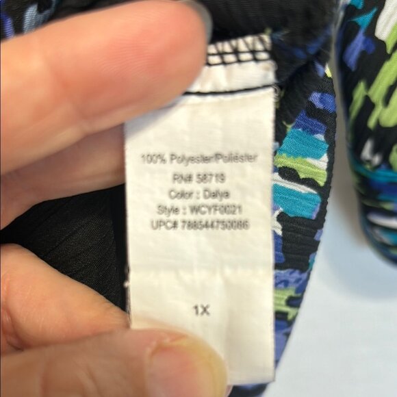 Blue, Lime Green & White 3/4 Sleeve Button Down Shirt, Women’s Plus Size 1X - Picture 3 of 6